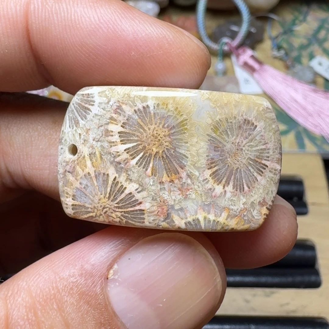 硅化玉纯天然色有机玉石保真色未镶嵌