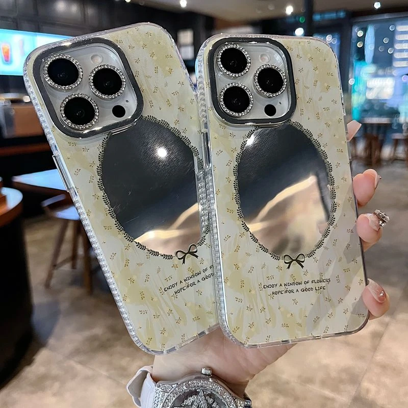 适用苹果系列iPhone16新款手机壳满屏绿叶黄色小花镜面大孔保护套