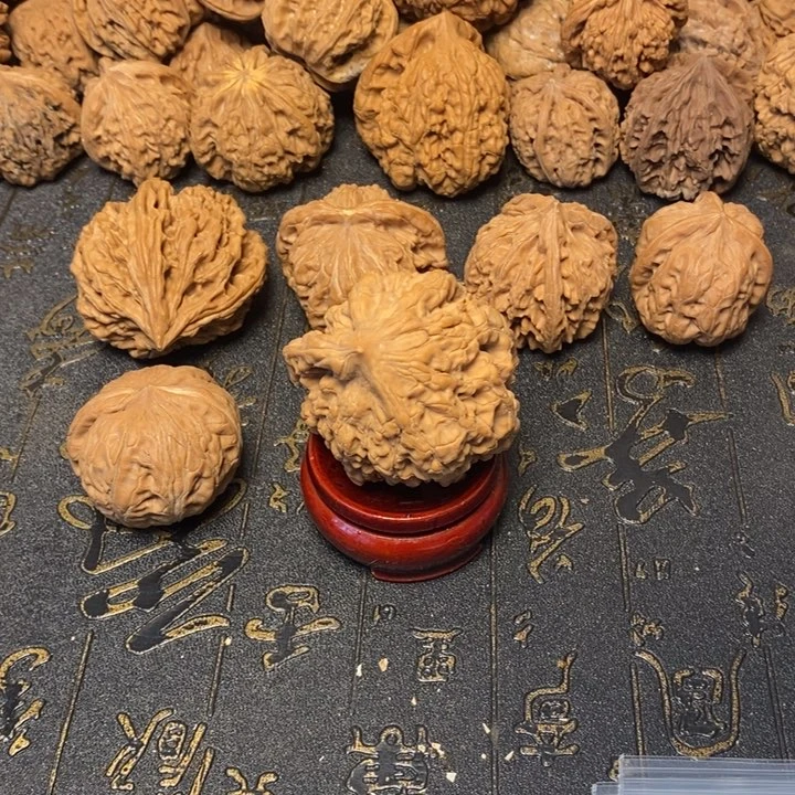 东***水文玩核桃吊坠文玩核桃异形单只