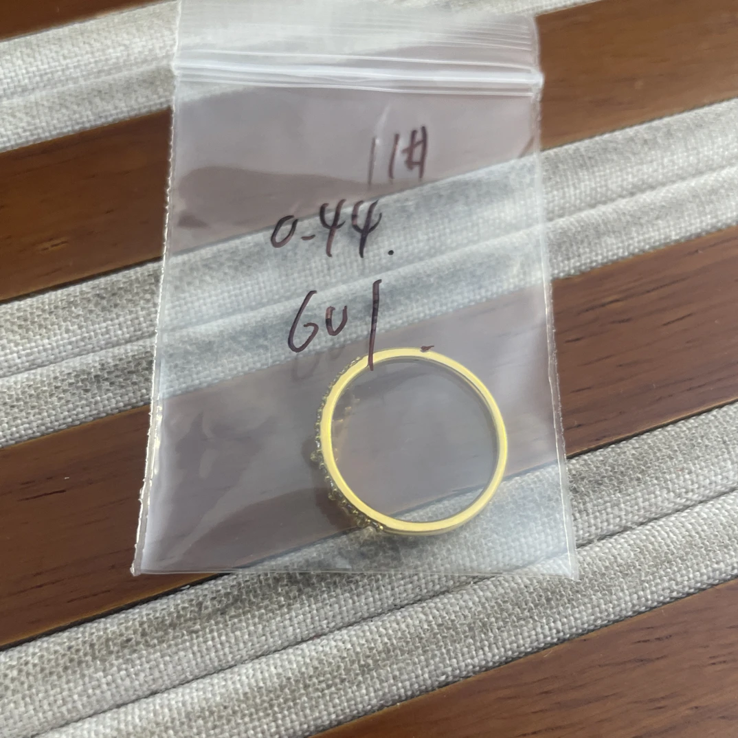 A1克重0.44 11号 皇冠6D戒指 足金999