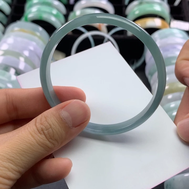 翡翠未镶嵌手镯窄条