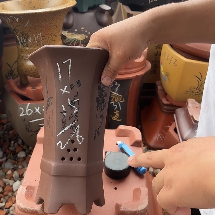 紫砂花盆紫砂花盆