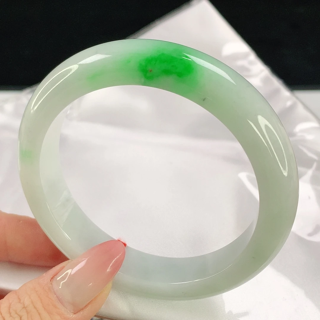 未镶嵌手镯翡翠654