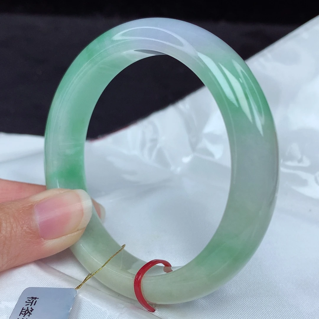 翡翠手镯未镶嵌58圈0015