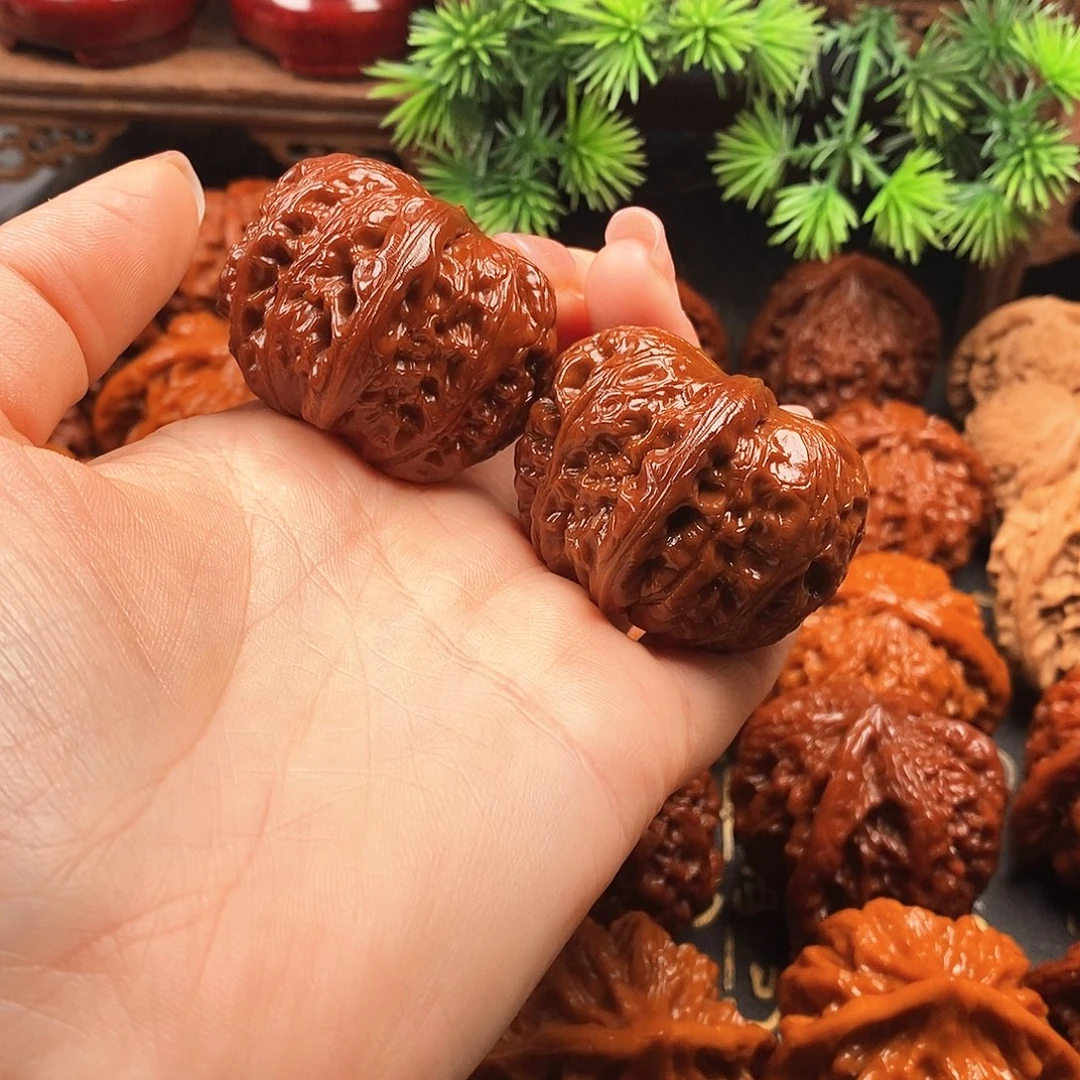 文玩核桃把件元宝