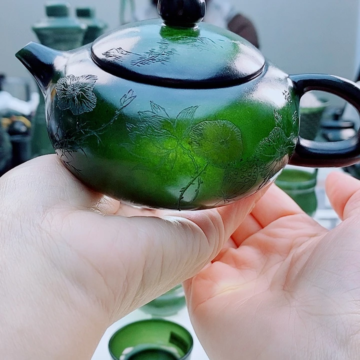 和田玉（青玉）未镶嵌把件微瑕