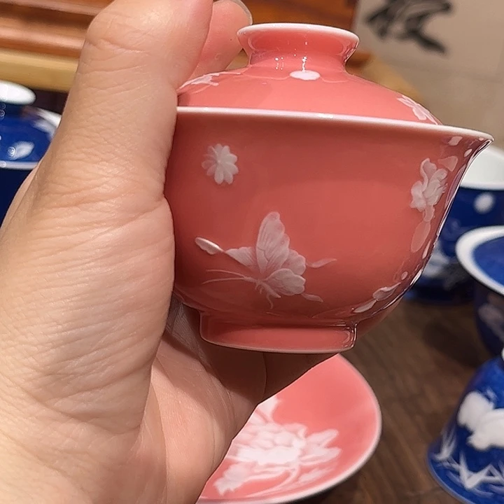 桃红堆白蝶恋花盖碗