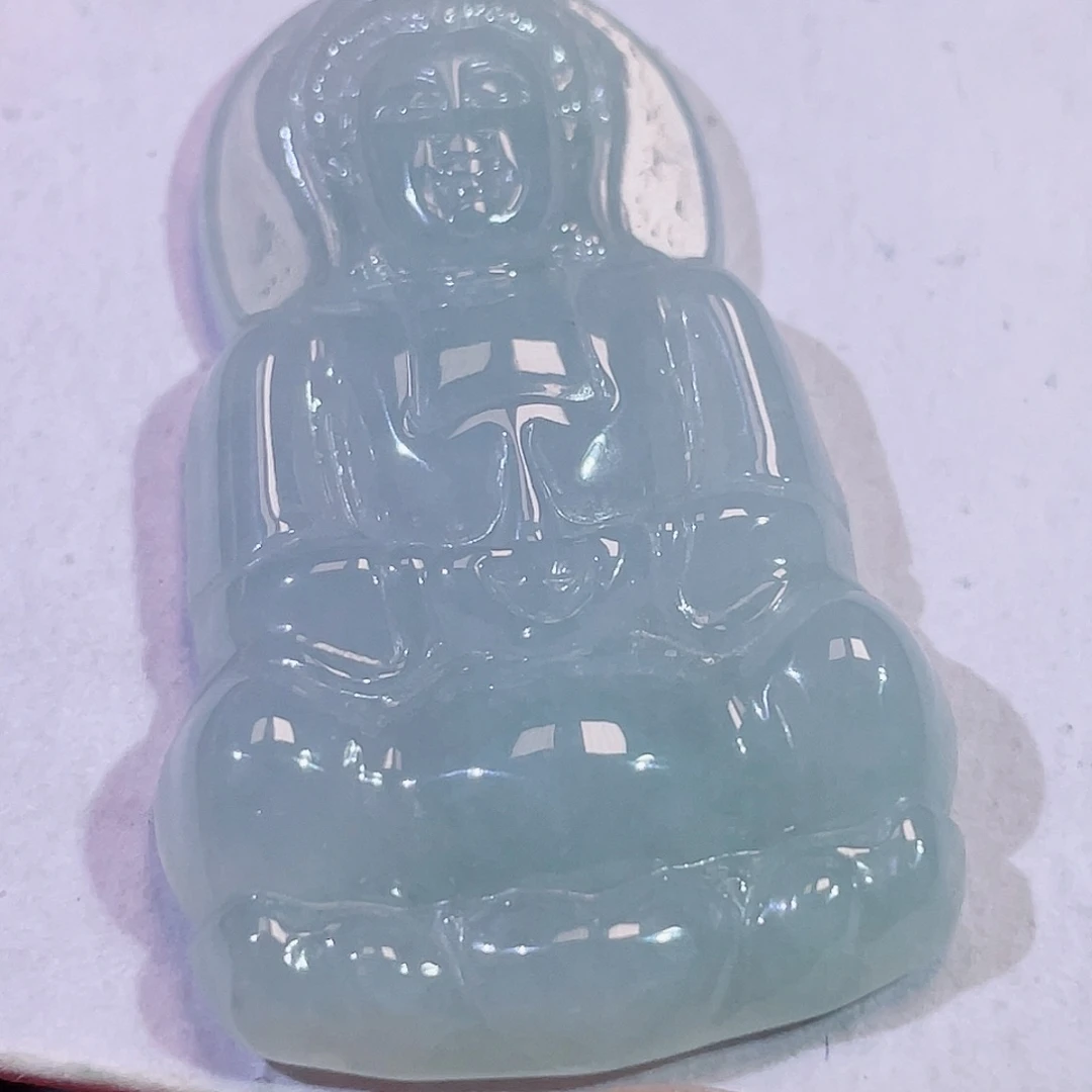 翡翠未镶嵌颈饰观音