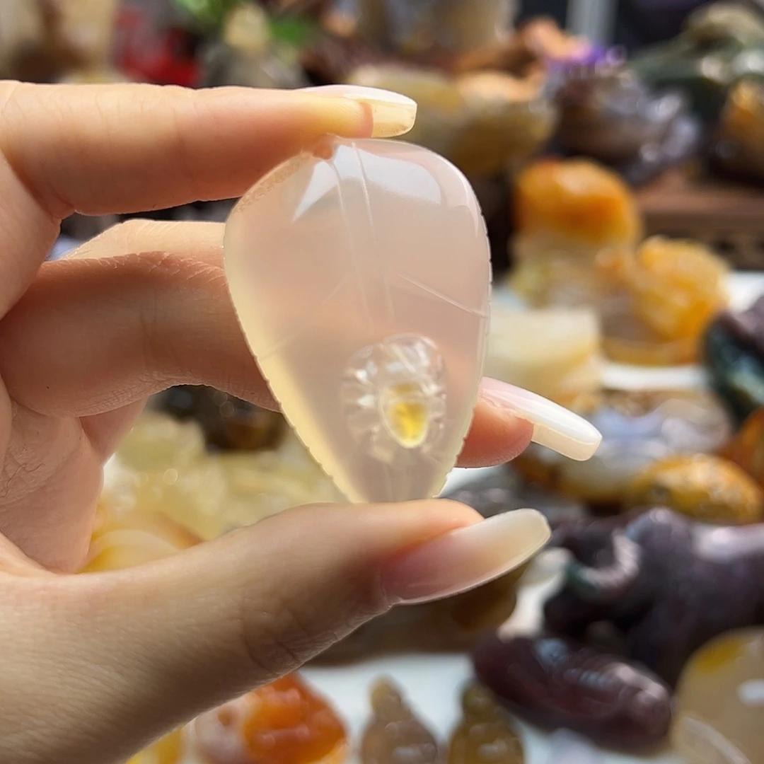 玛瑙/玉髓未镶嵌颈饰