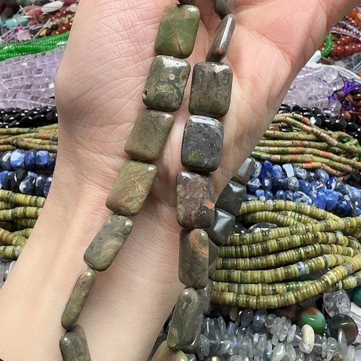 玛瑙/玉髓未镶嵌珠宝半成品一条13x18mm花玛瑙