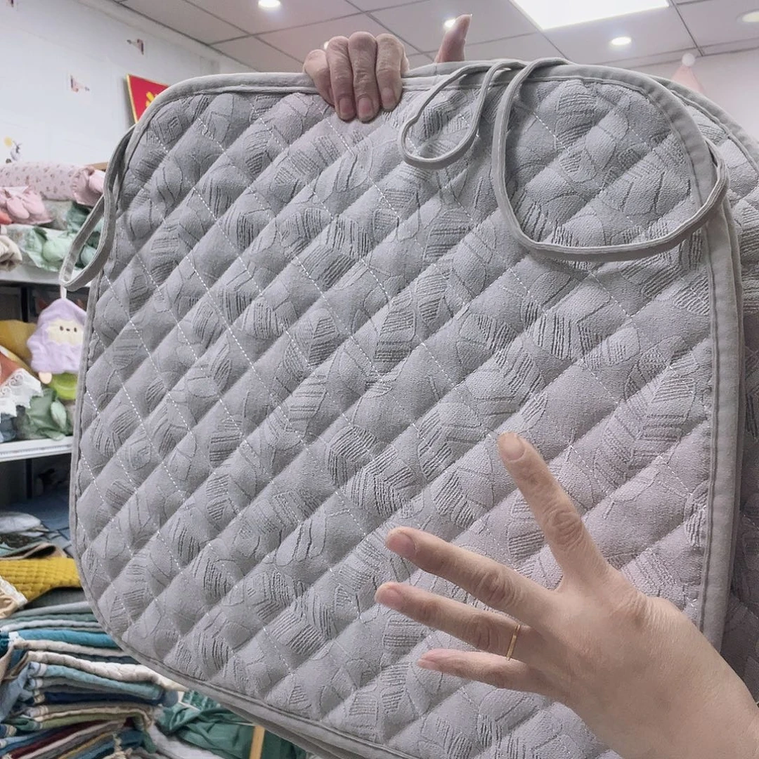 雪尼尔聚酯纤维快乐大本营在这里是什么