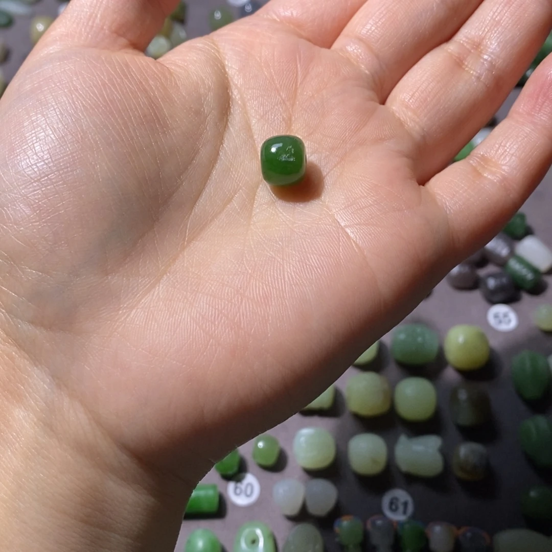 雪***豐和田玉未镶嵌车挂