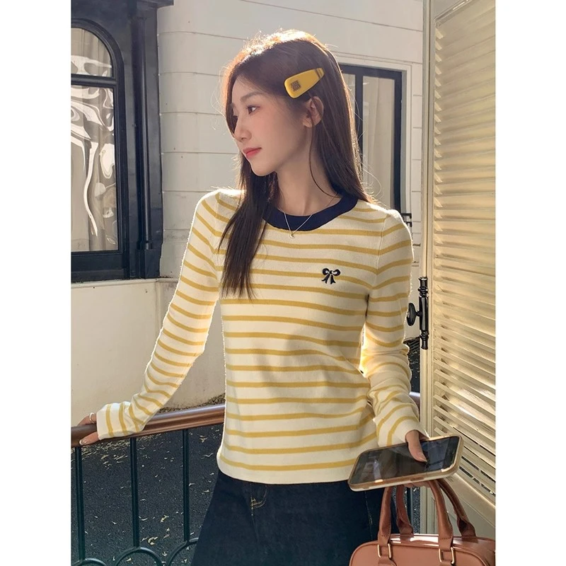 时尚撞色条纹蝴蝶结春季长袖针织衫女秋冬季修身打底衫内搭上衣