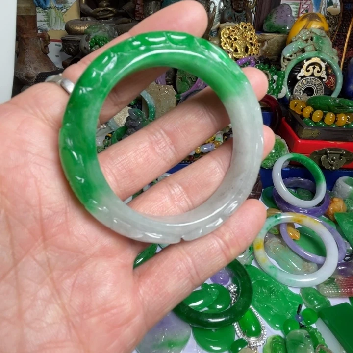 ****姐吊坠滴血莲花菩提