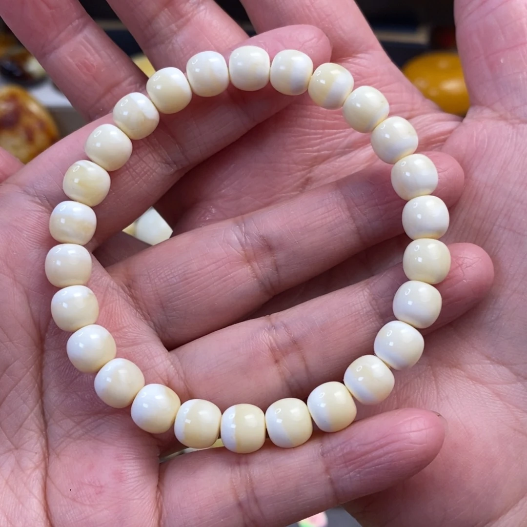未镶嵌琥珀裸石瓷白高桩老型手串8