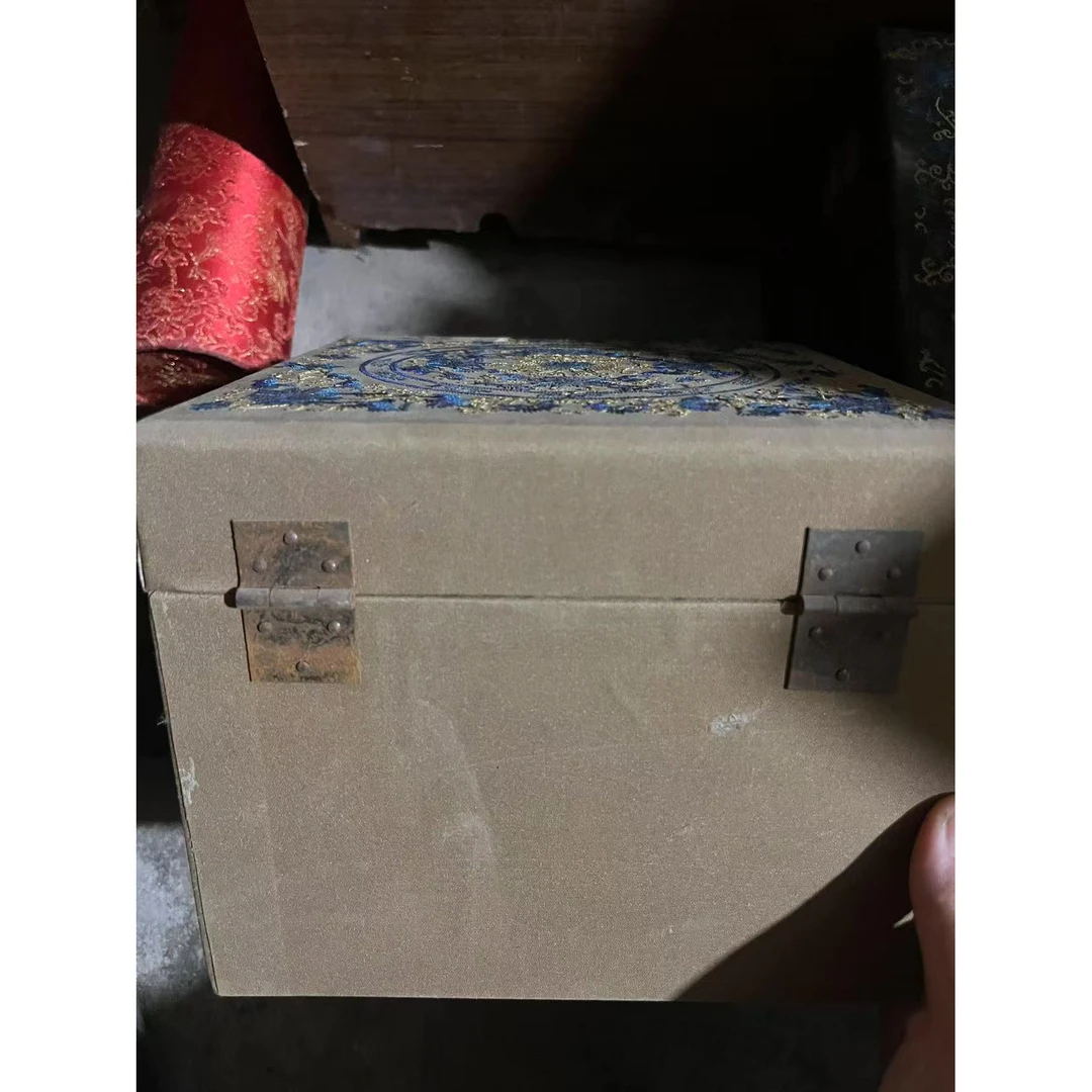 精品摆件正方形瓷器带俩开