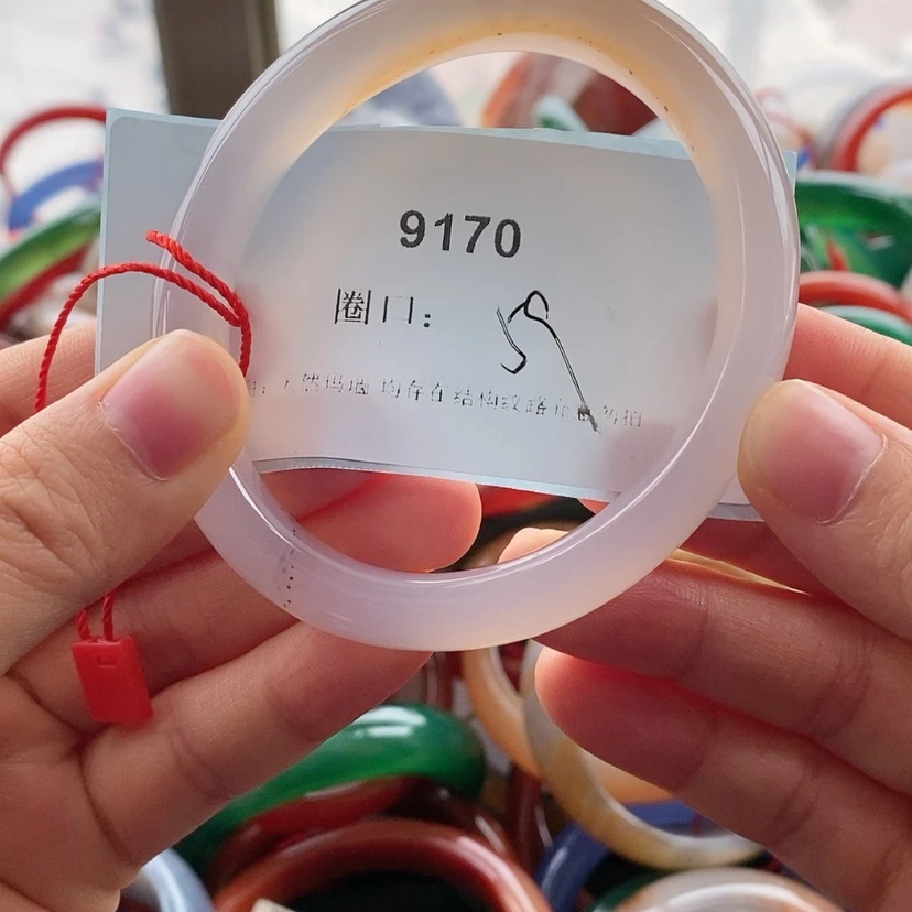 【闪购商品】玛瑙/玉髓手镯未镶嵌