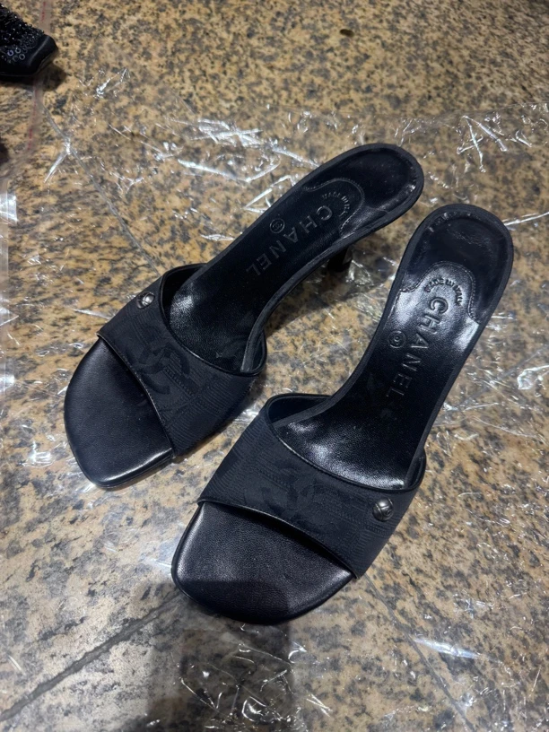 95新 Chanel/香奈儿 chanel黑色logo小猫根鞋