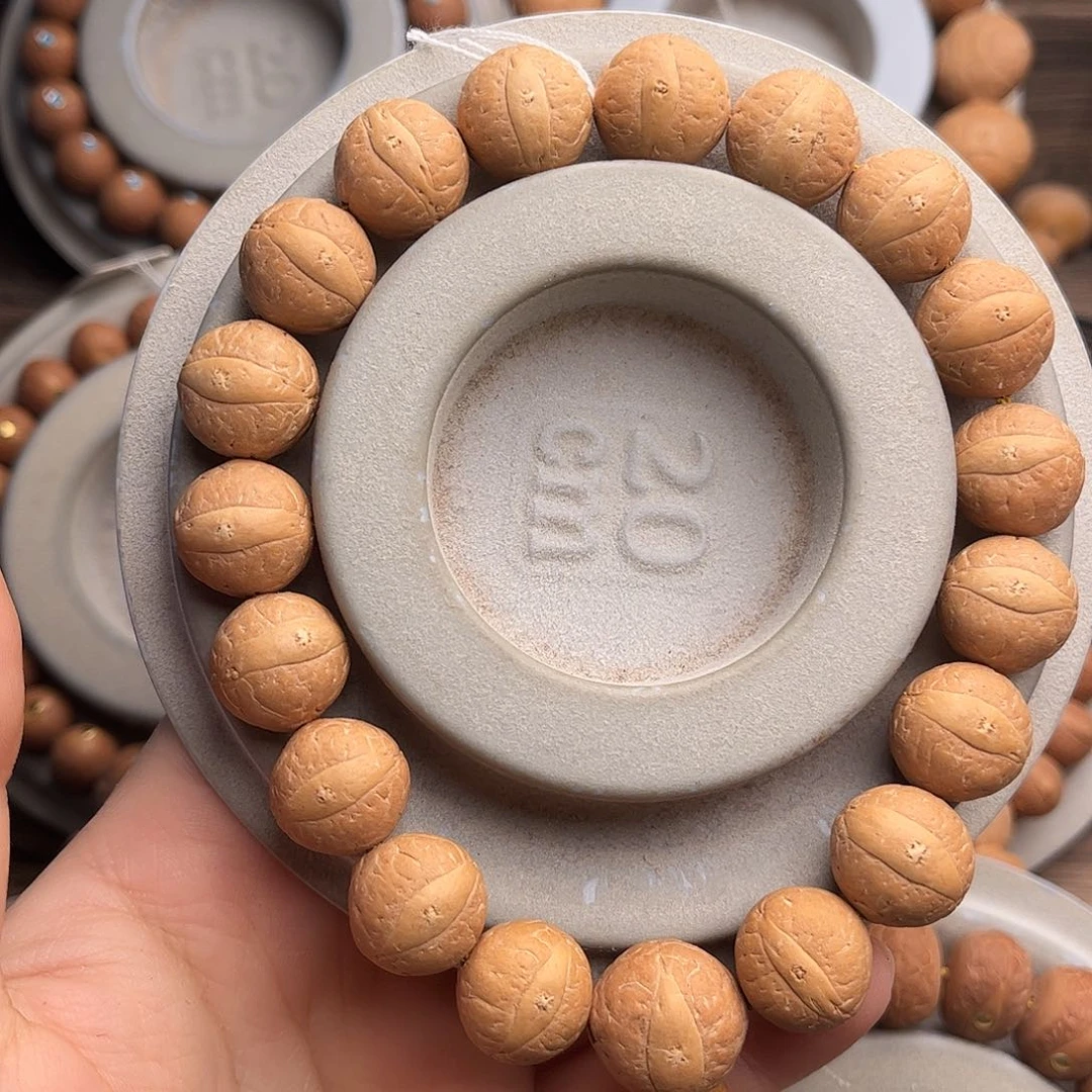 凤眼菩提手串14福利