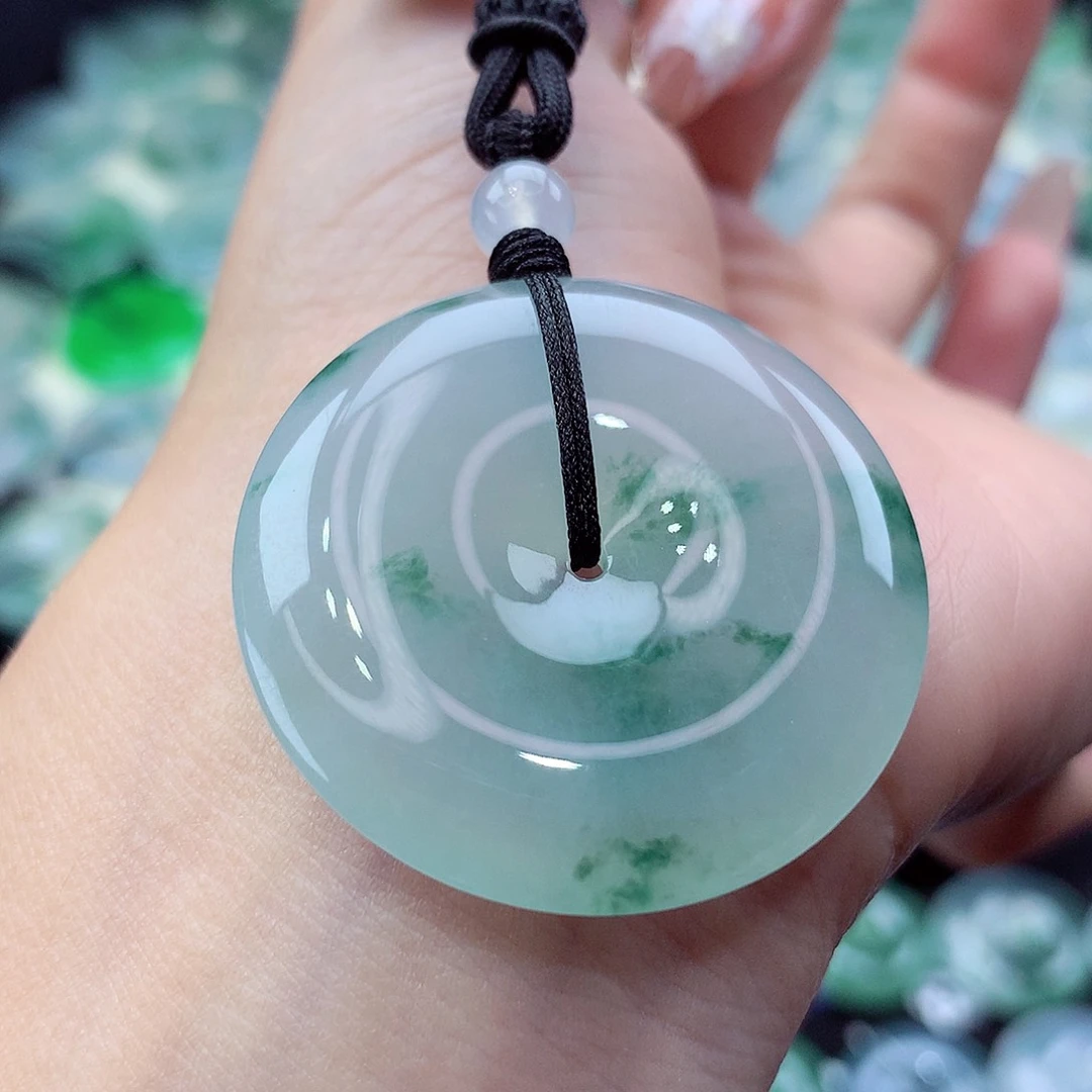 颈饰未镶嵌翡翠编号47。尺寸35-6.5