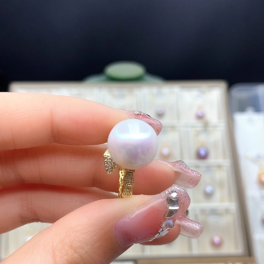淡水珍珠颈饰合金