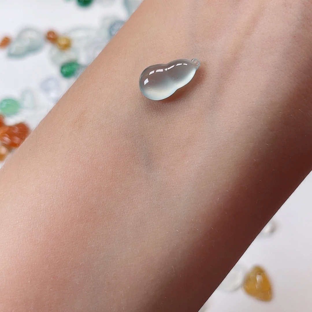 翡翠裸石纯天然A货缅甸翡翠