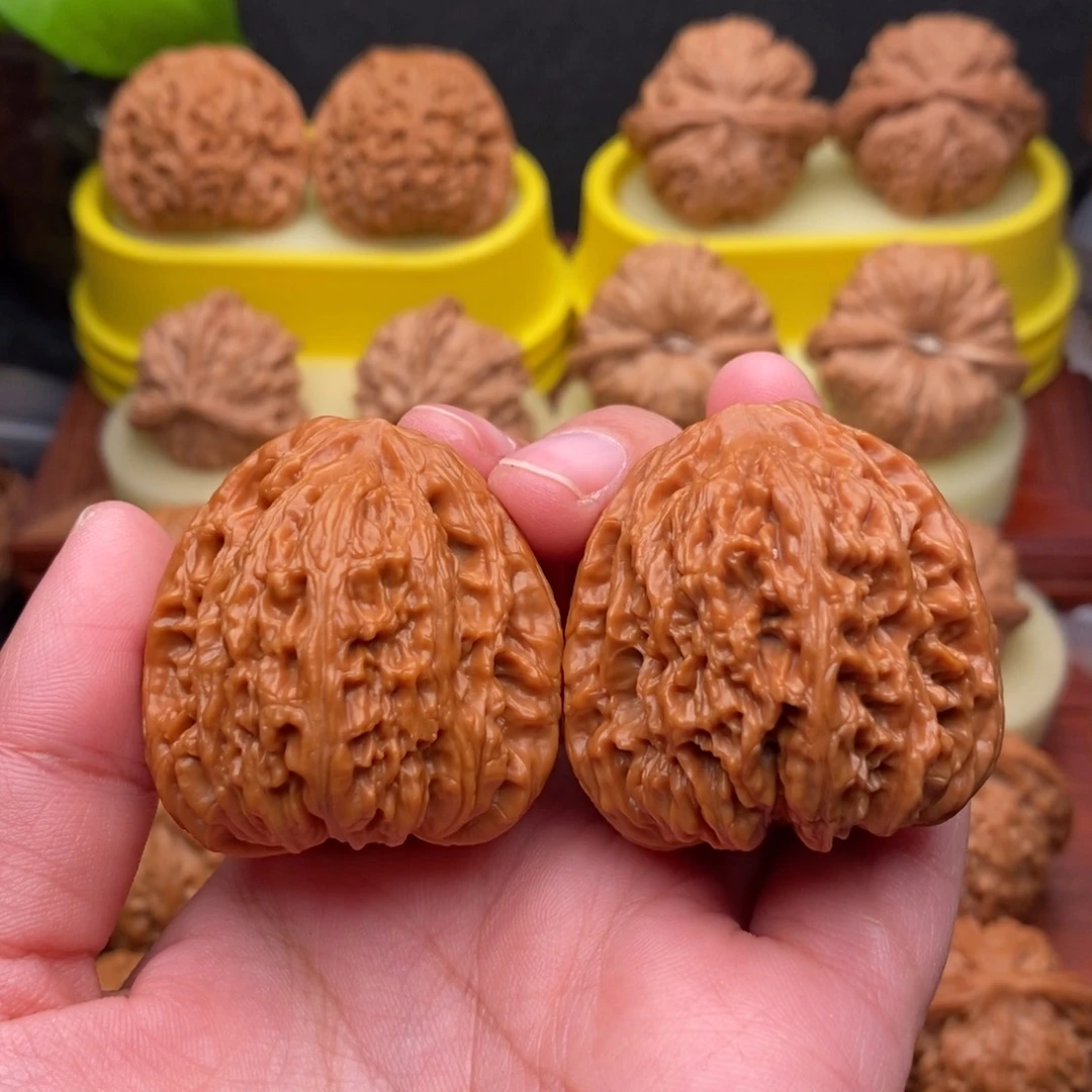 把件文玩核桃39“红皮”涿鹿南疆石