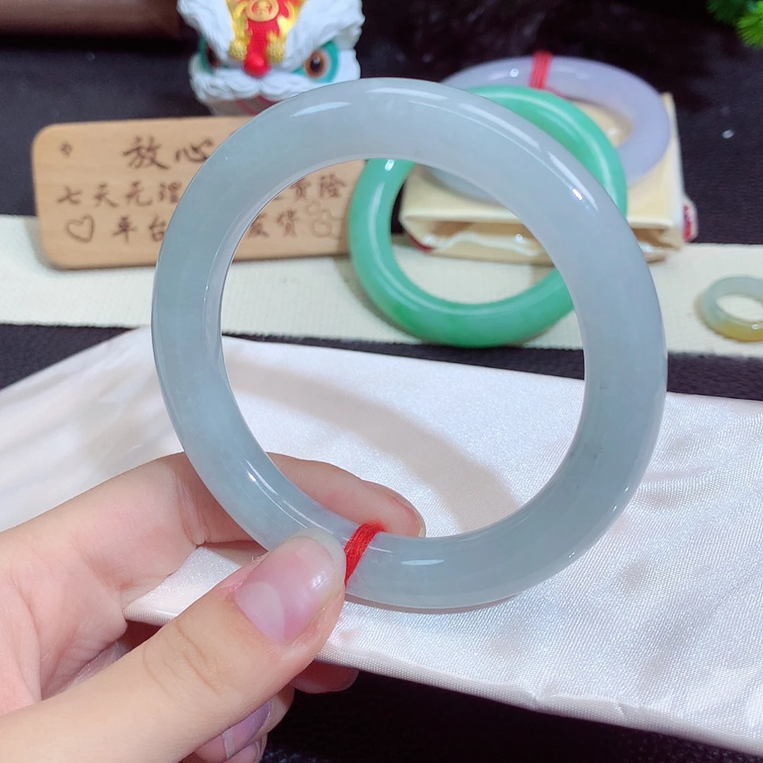 翡翠未镶嵌手镯1220