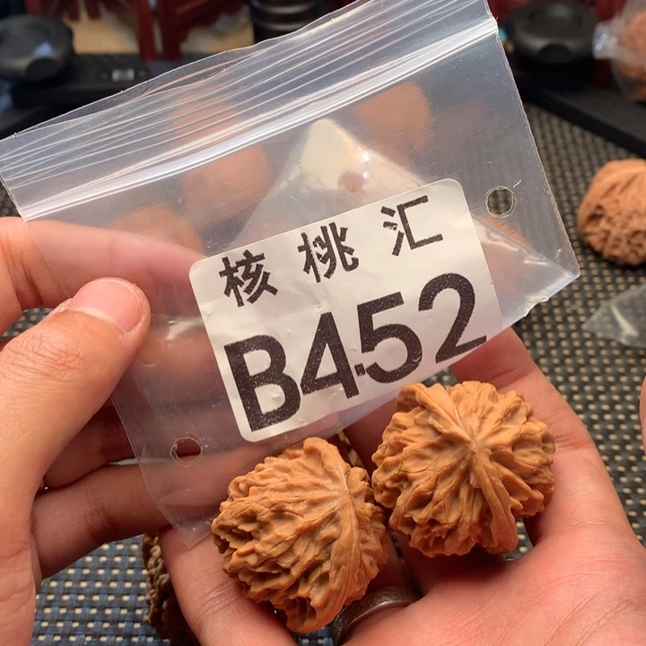 文玩核桃吊坠秦公子