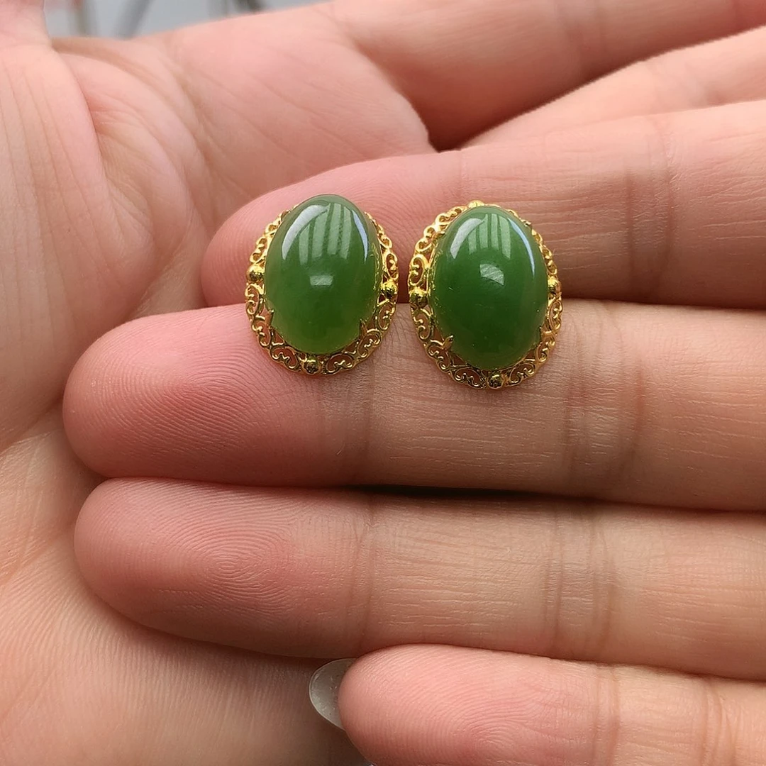 和田玉18K金镶嵌耳饰