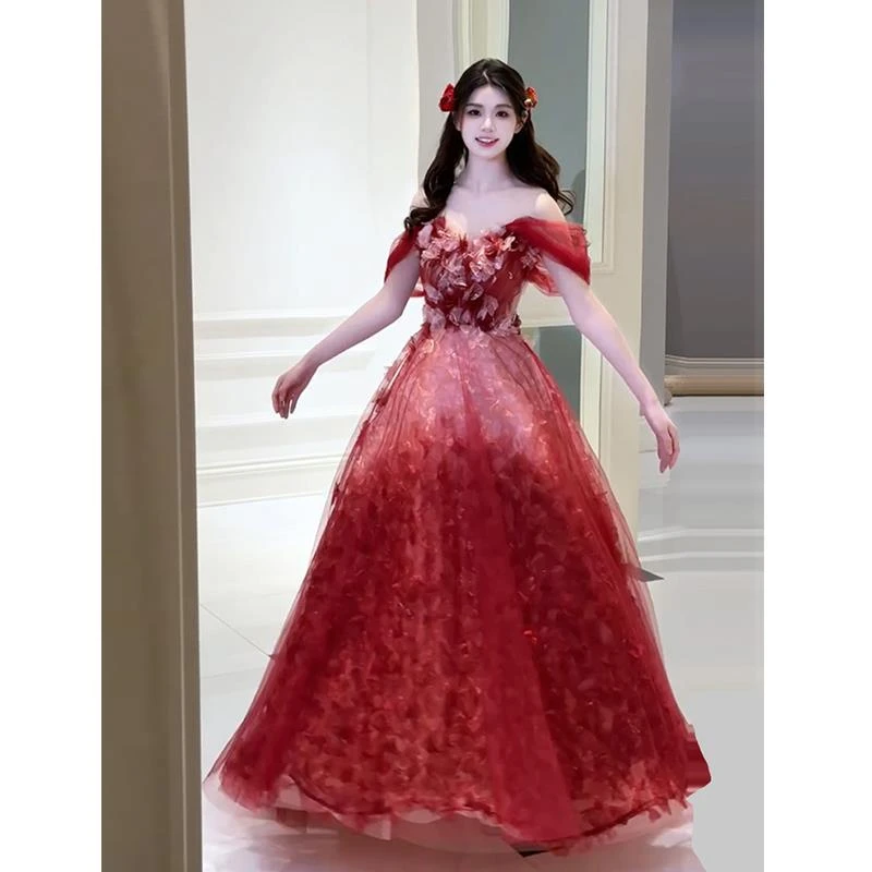 一字肩晚礼服2025新款订婚长裙宴会主持成人礼在逃公主敬酒服新娘