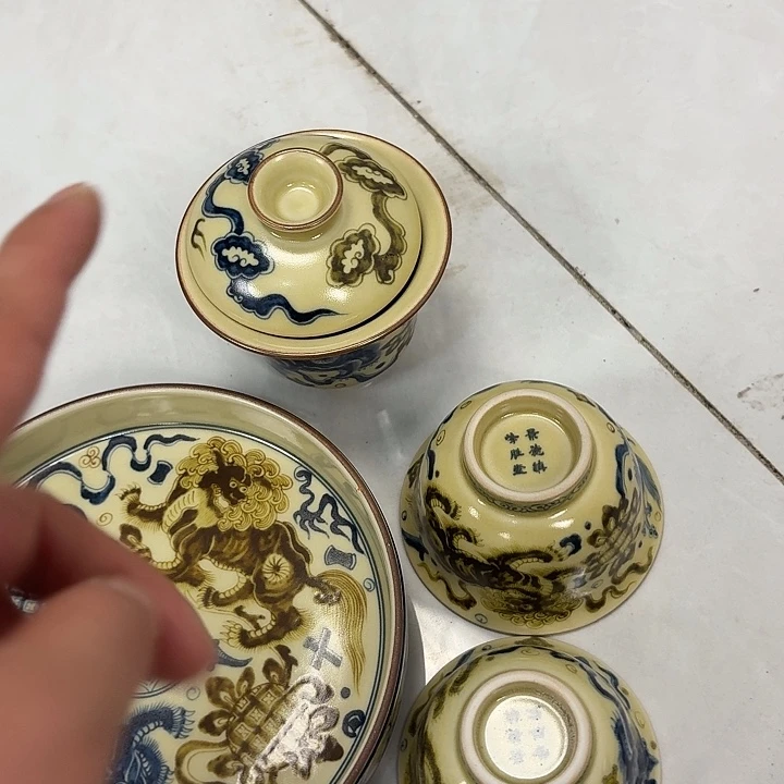 瓷片釉里金狮子5件套景德镇