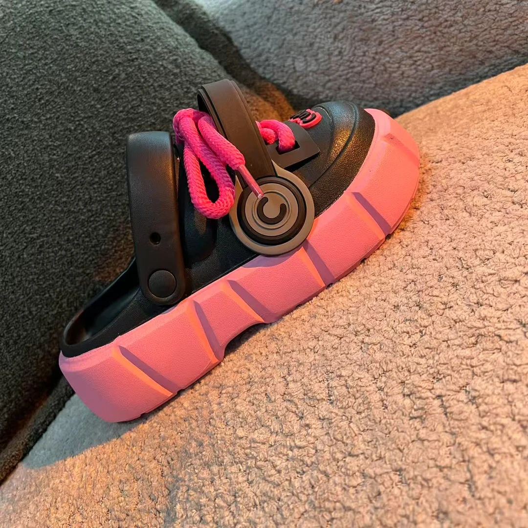 2025新款耳机鞋可爱外穿凉鞋