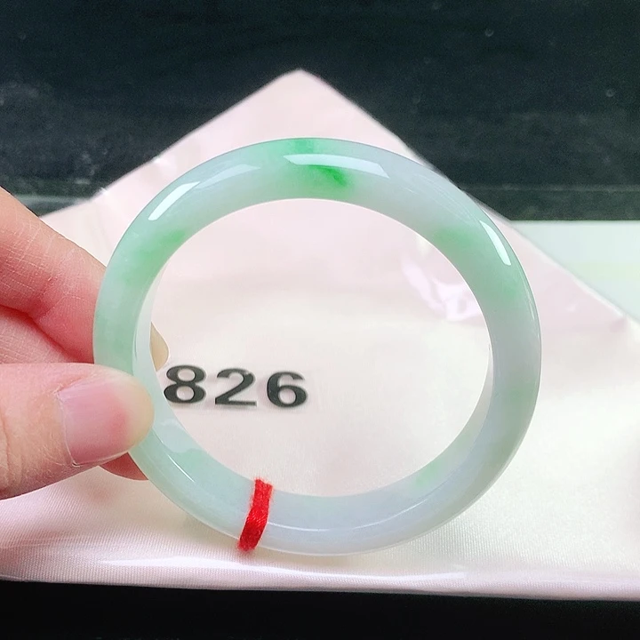 未镶嵌手镯翡翠826