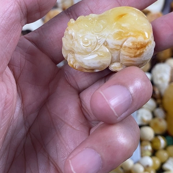 琥珀未镶嵌珠宝奇石我