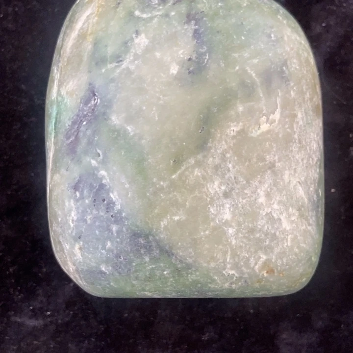 和田玉未镶嵌颈饰J****c