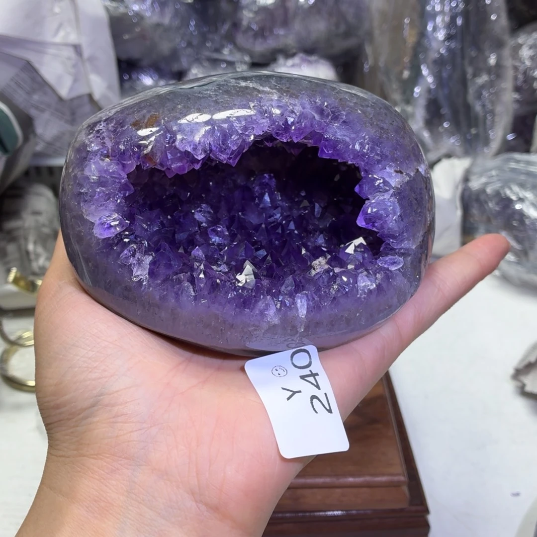 江***昀水晶摆件未镶嵌紫水晶