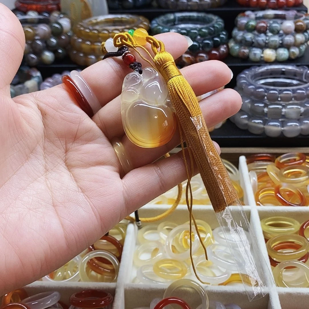 玛瑙/玉髓车挂未镶嵌