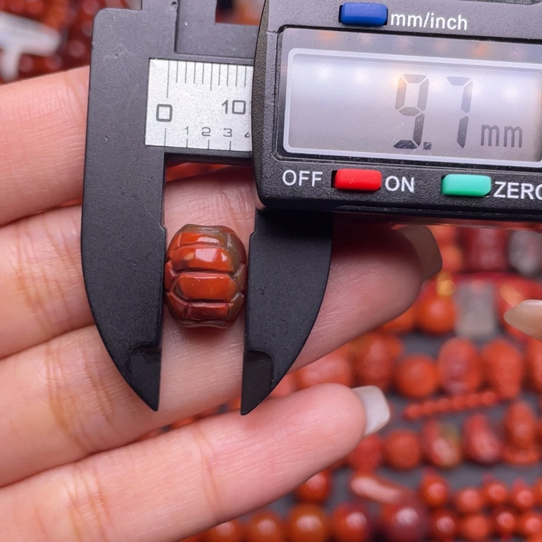 南红玛瑙未镶嵌配饰包浆富甲款