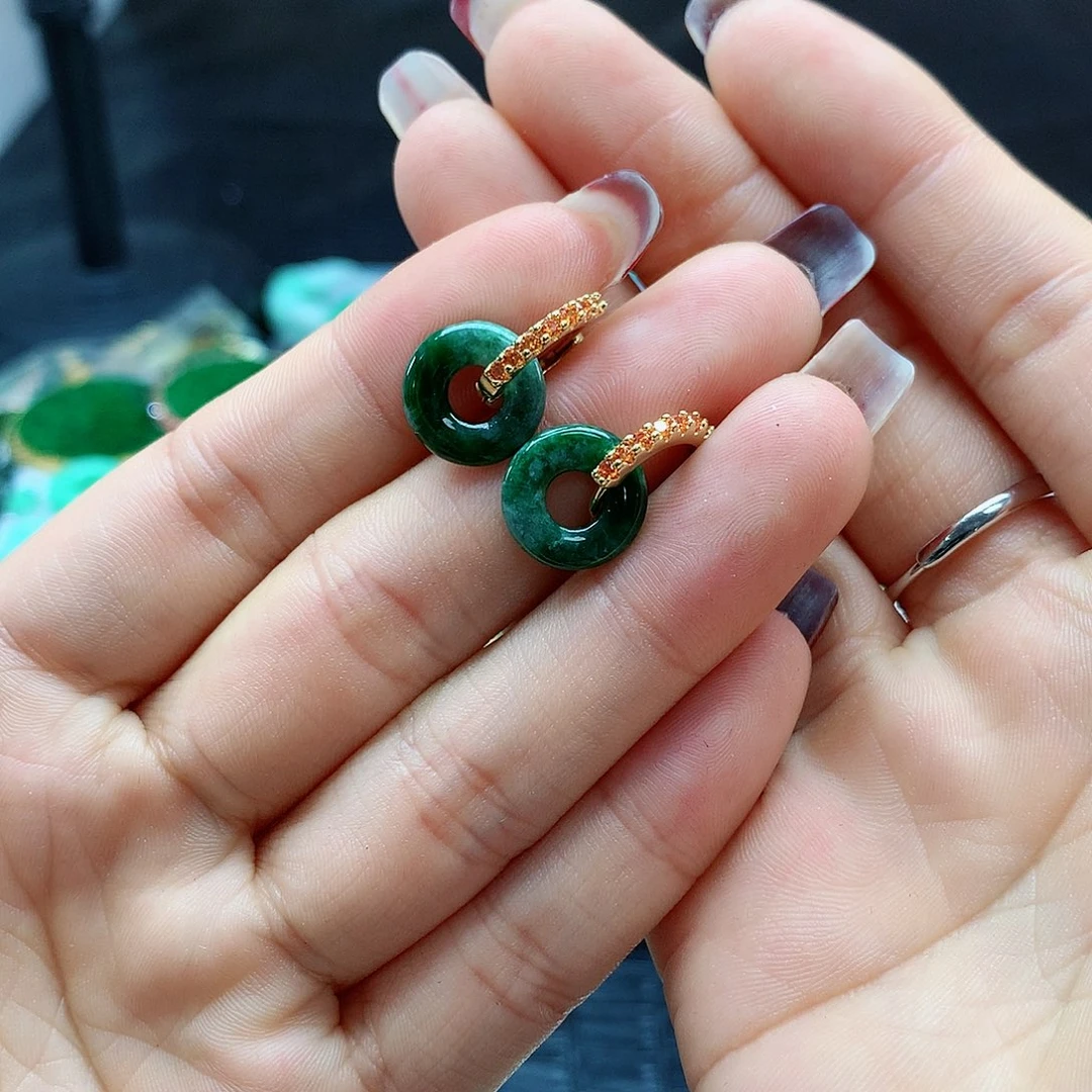 【闪购商品】翡翠耳饰未镶嵌，