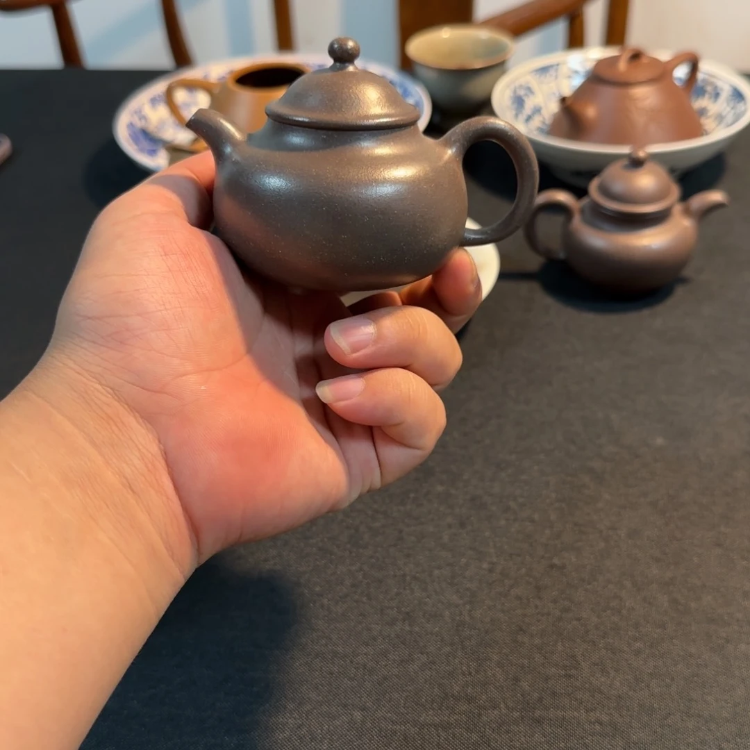 茶壶紫砂三足乳鼎半手工