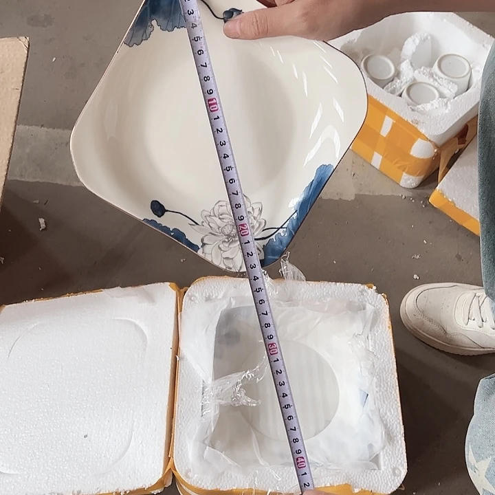荷花方盘6只破损包赔不补发介意勿拍