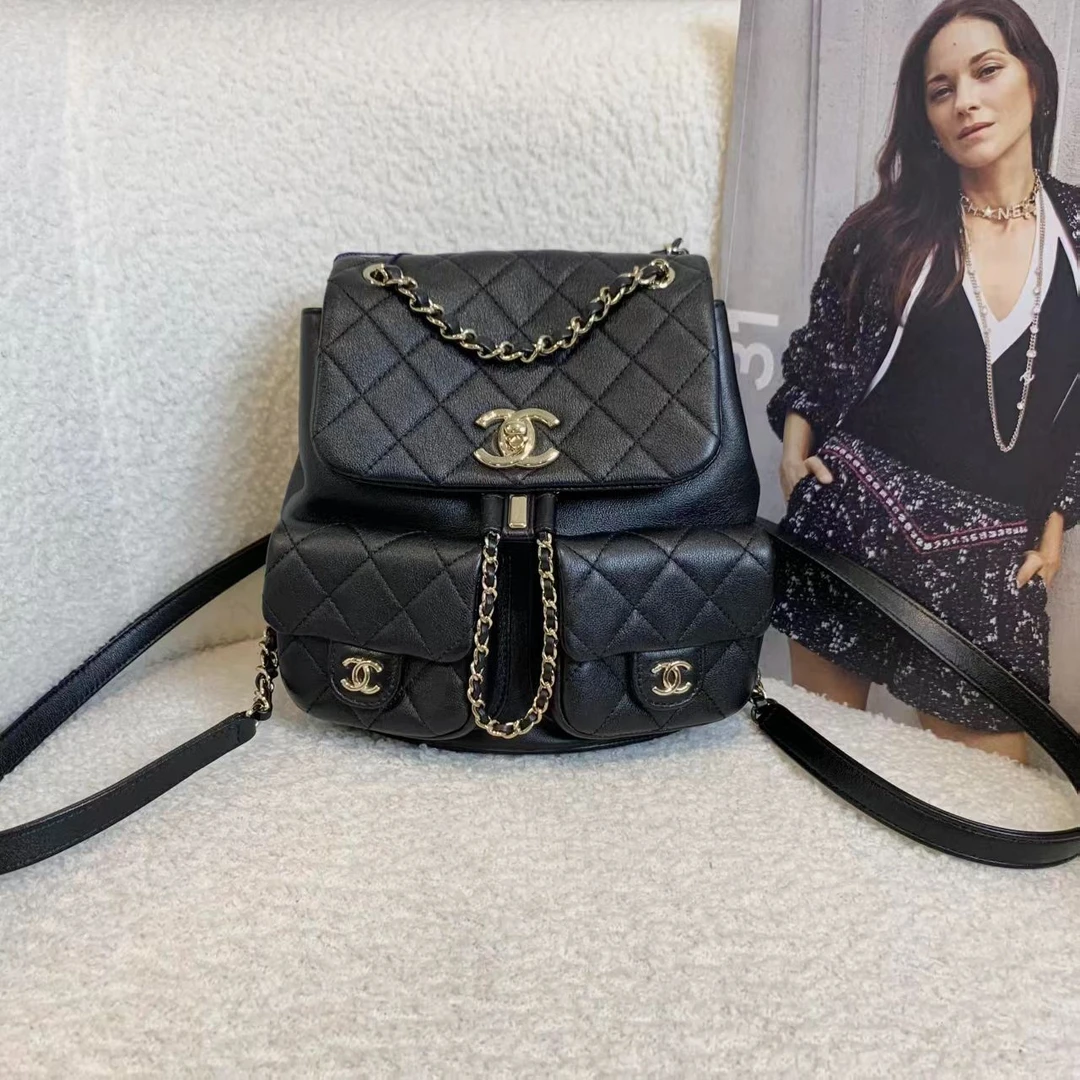 99新 Chanel/香奈儿 壹臻/23A黑金牛青蛙duma中号 33232122