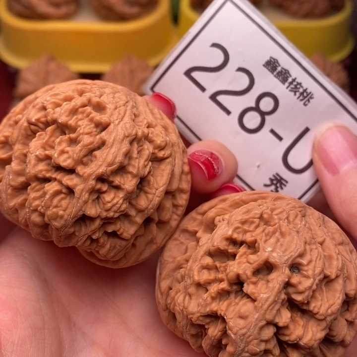 把件桃核大粗筋49……