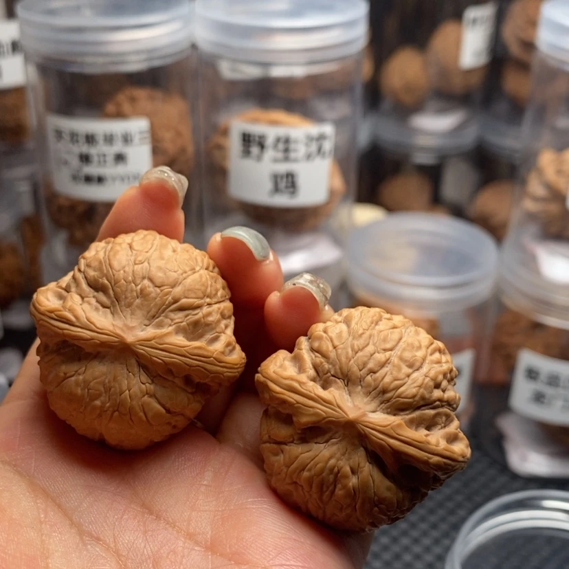 【闪购商品】文玩核桃吊坠乾隆磨36