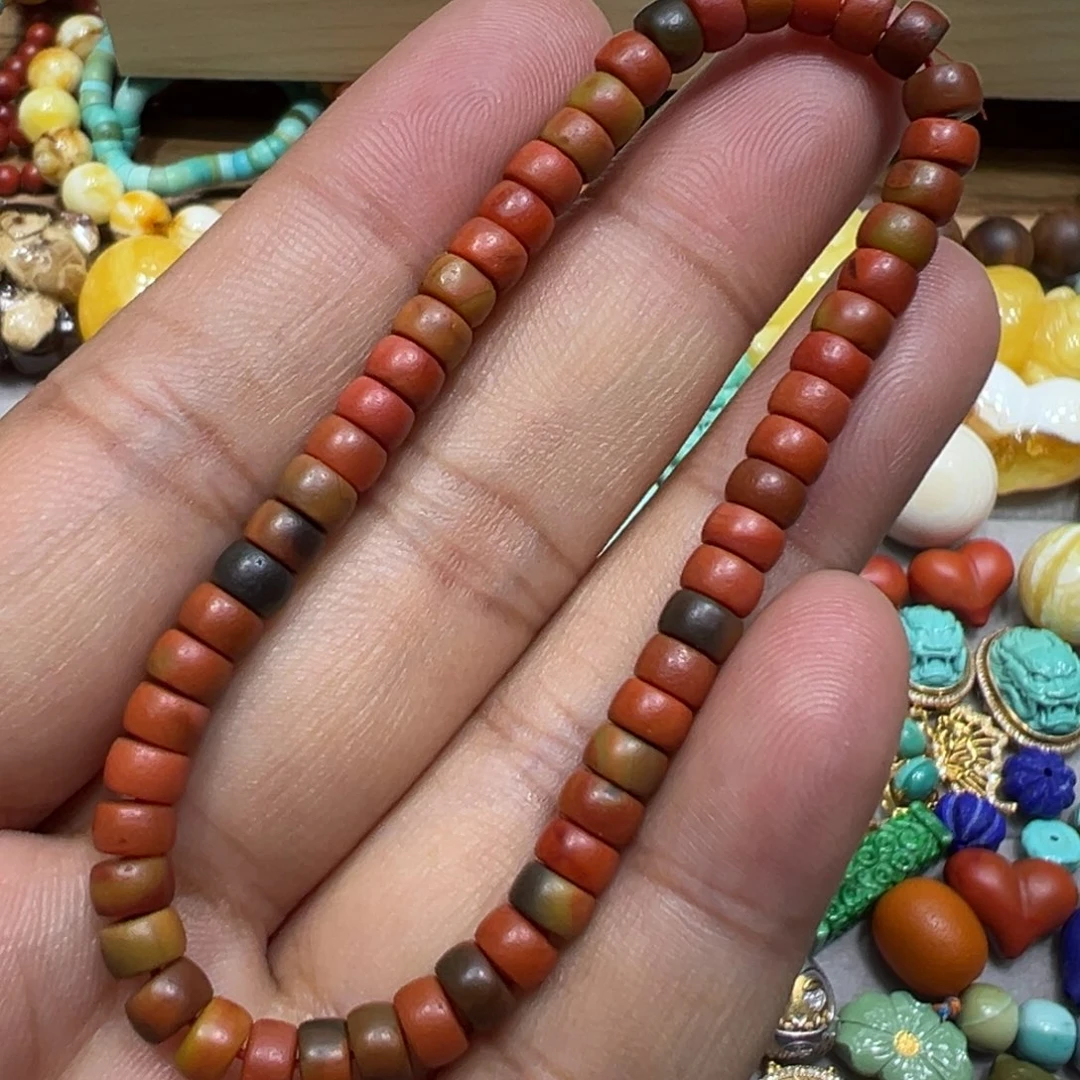 南红玛瑙未镶嵌手链