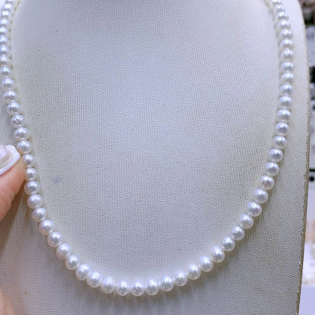 银S925镶嵌耳饰淡水珍珠