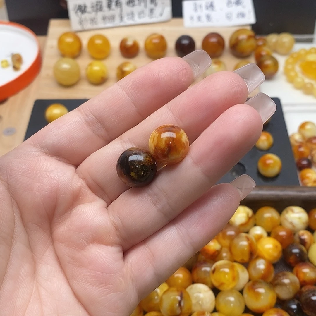 包***0蜜蜡未镶嵌裸石蜜蜡
