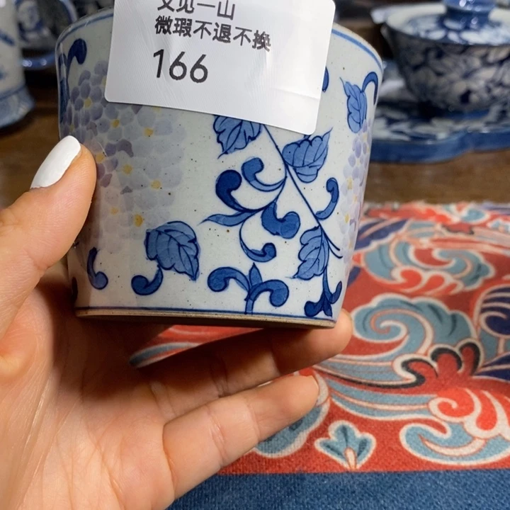 景德镇手绘绣球花水杯微瑕