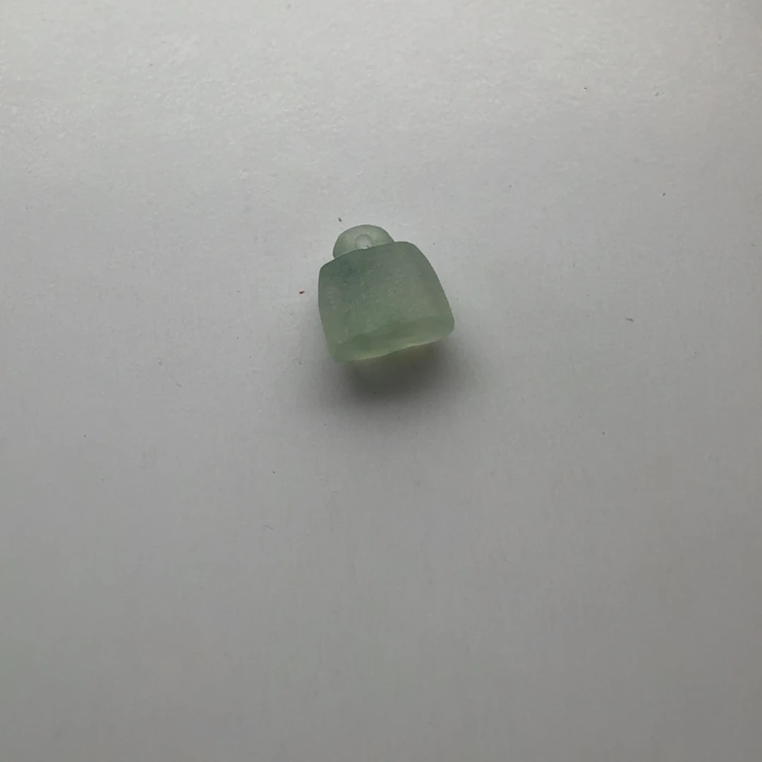 定制翡翠未镶嵌高冰小锁